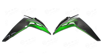 Kawasaki Z1000 side panels (large) - Carbon Fibre