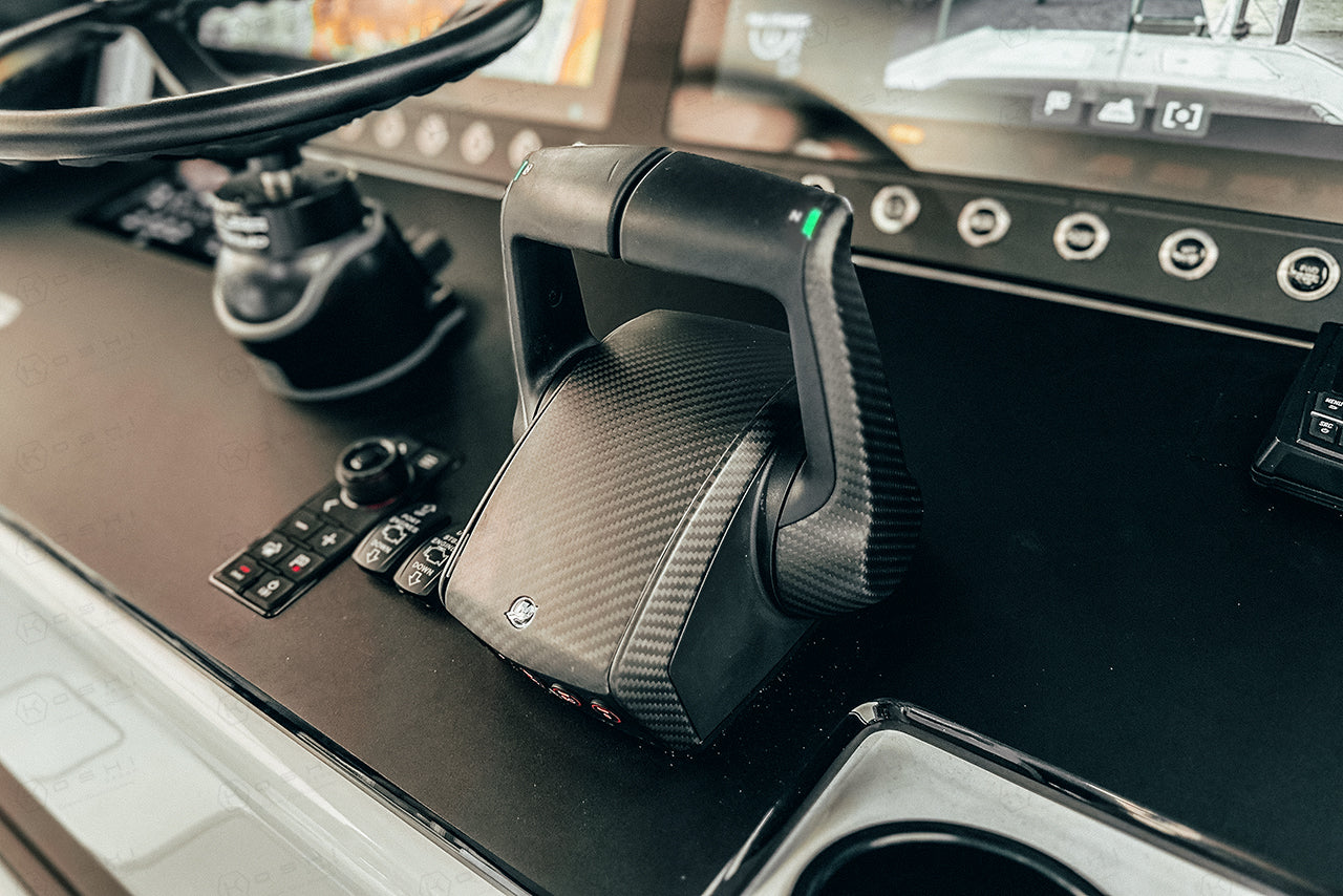 Mercury Next Gen DTS Multi-Engine Control Throttle Cover - Carbon Fibre