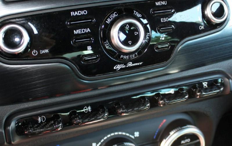 Alfa Romeo Giulietta Control Buttons - Carbon Fibre - TMC Motorsport