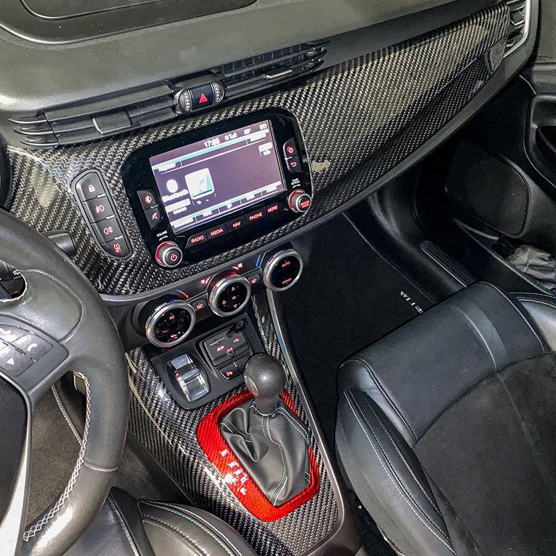 Alfa Romeo Giulietta MY 2014 New Dashboard Cover - Carbon Fibre - TMC Motorsport