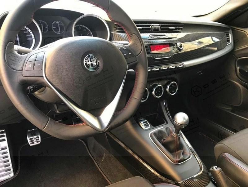 Alfa Romeo Giulietta Center Console Trim - Carbon Fibre - TMC Motorsport