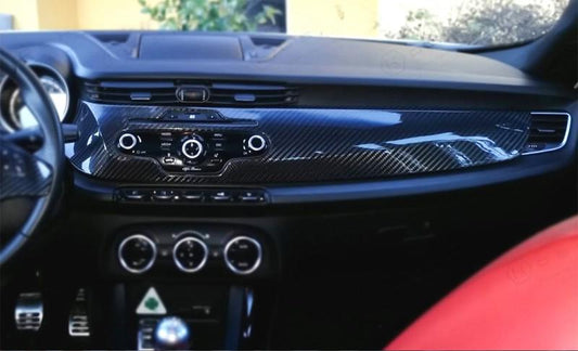 Alfa Romeo Giulietta Dashboard - Carbon Fibre - TMC Motorsport