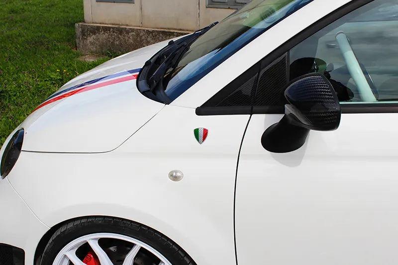 White Carbon Fibre Fender Shield Emblem w/ Italia Flag - Carbon Fibre - Abarth Tuning