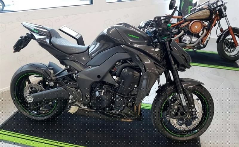 Kawasaki Z1000 Single-Seat Green Design - Carbon Fibre